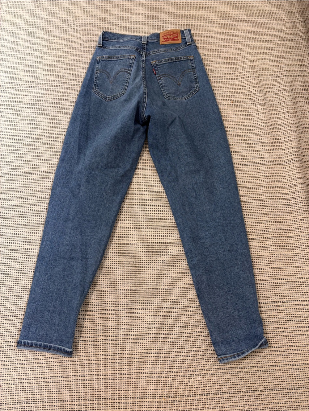 Levi’s pants